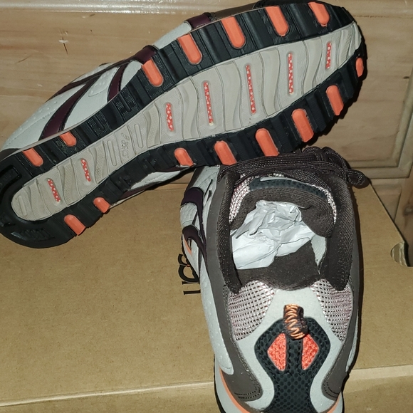 ASICS mens sneakers - Picture 4 of 4